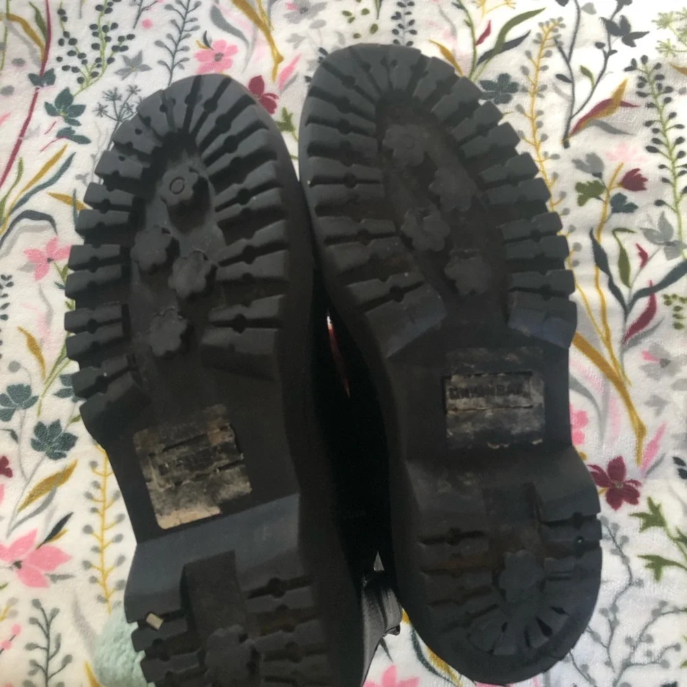 Black UnionBay Boots - Picture 6 of 7